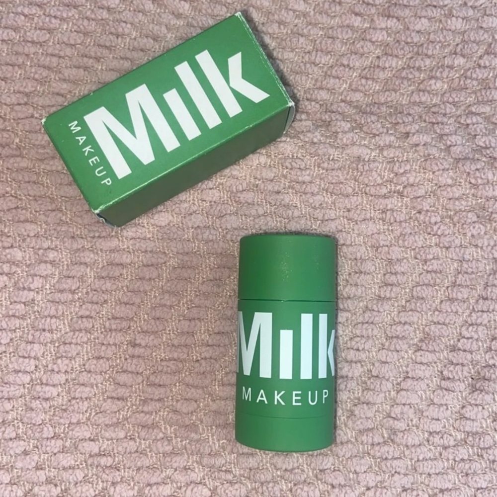 Milk makeup mask